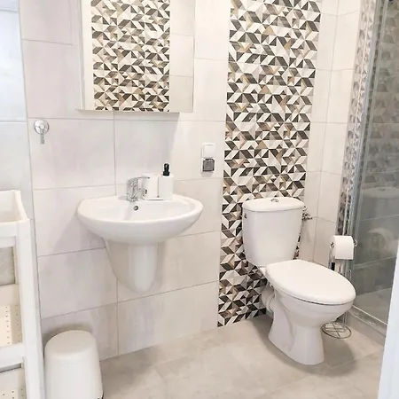 Quarto em Acomodações Particulares Lejla *